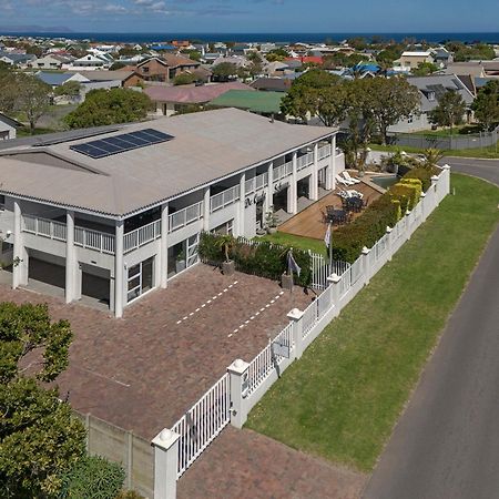 Oude Schuur Boutique Guesthouse Hermanus Bagian luar foto