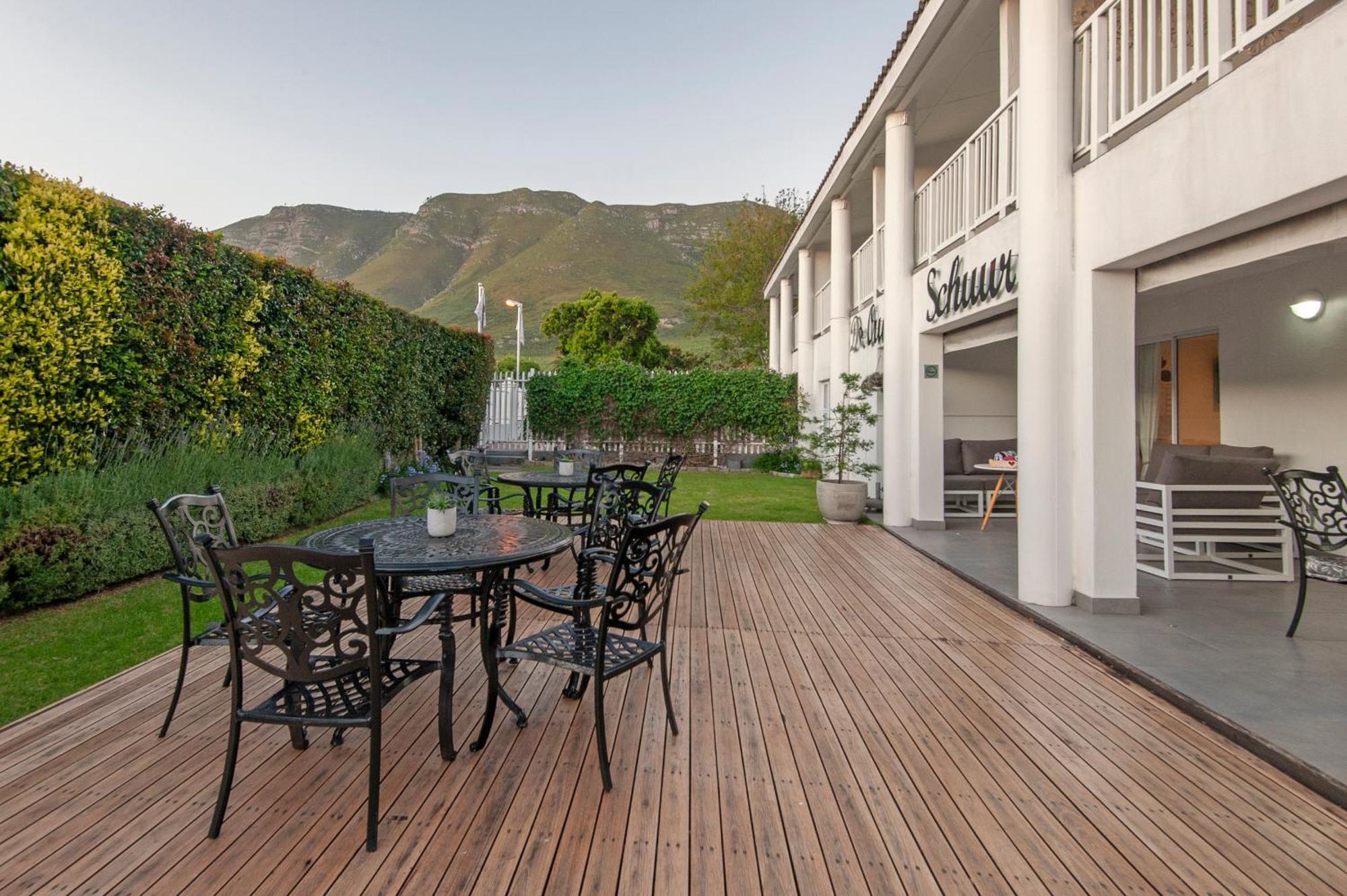 Oude Schuur Boutique Guesthouse Hermanus Bagian luar foto