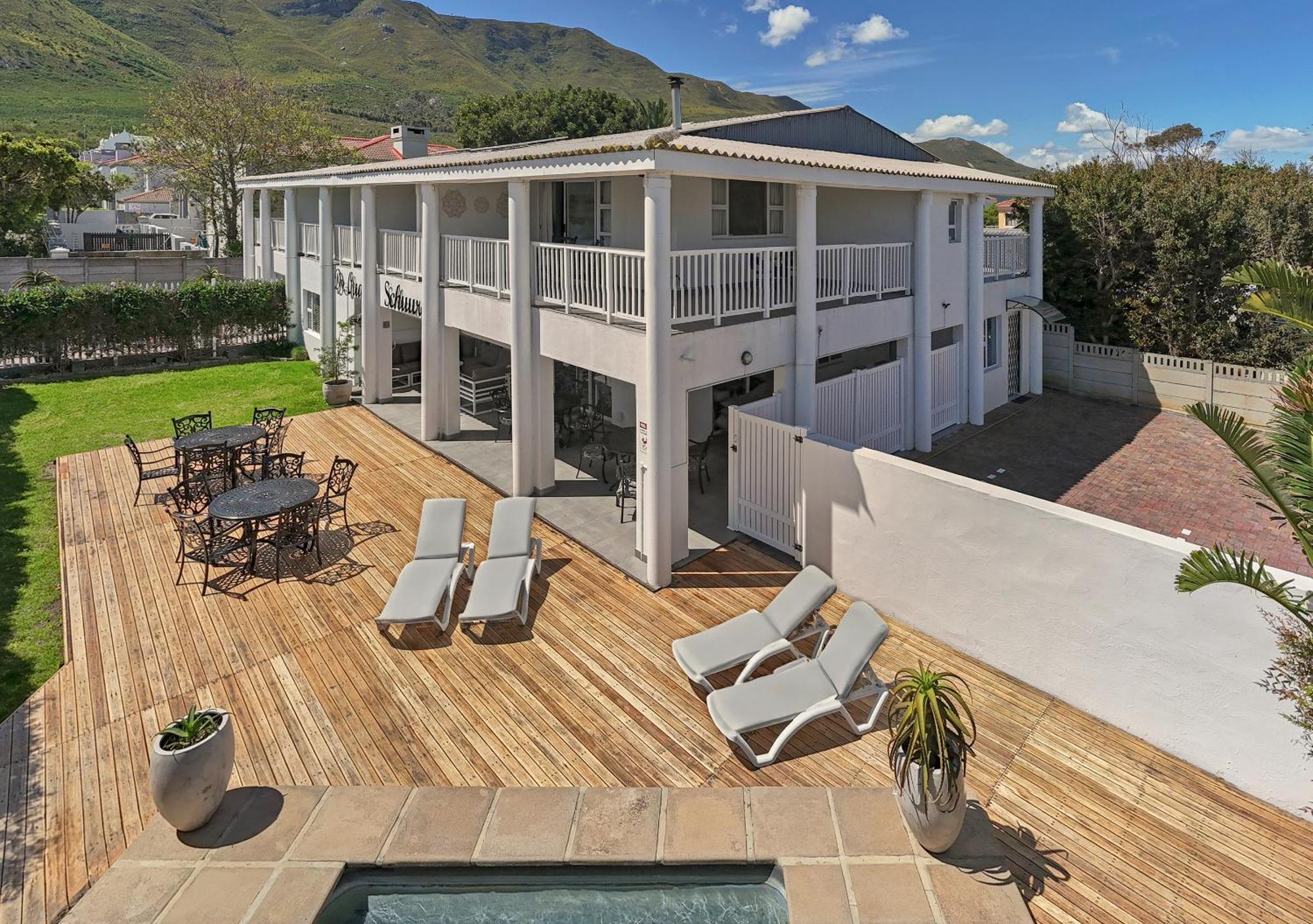 Oude Schuur Boutique Guesthouse Hermanus Bagian luar foto