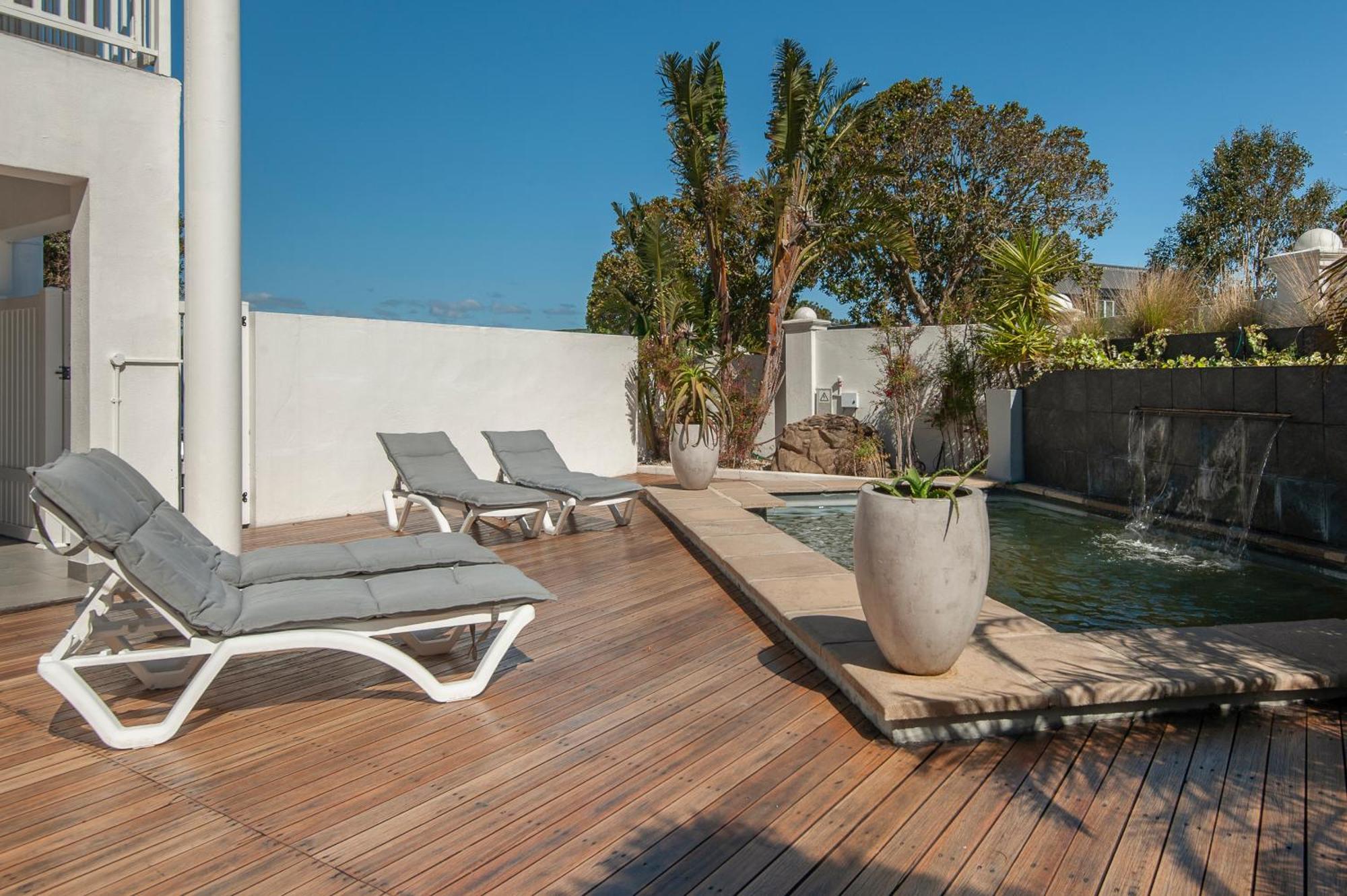 Oude Schuur Boutique Guesthouse Hermanus Bagian luar foto