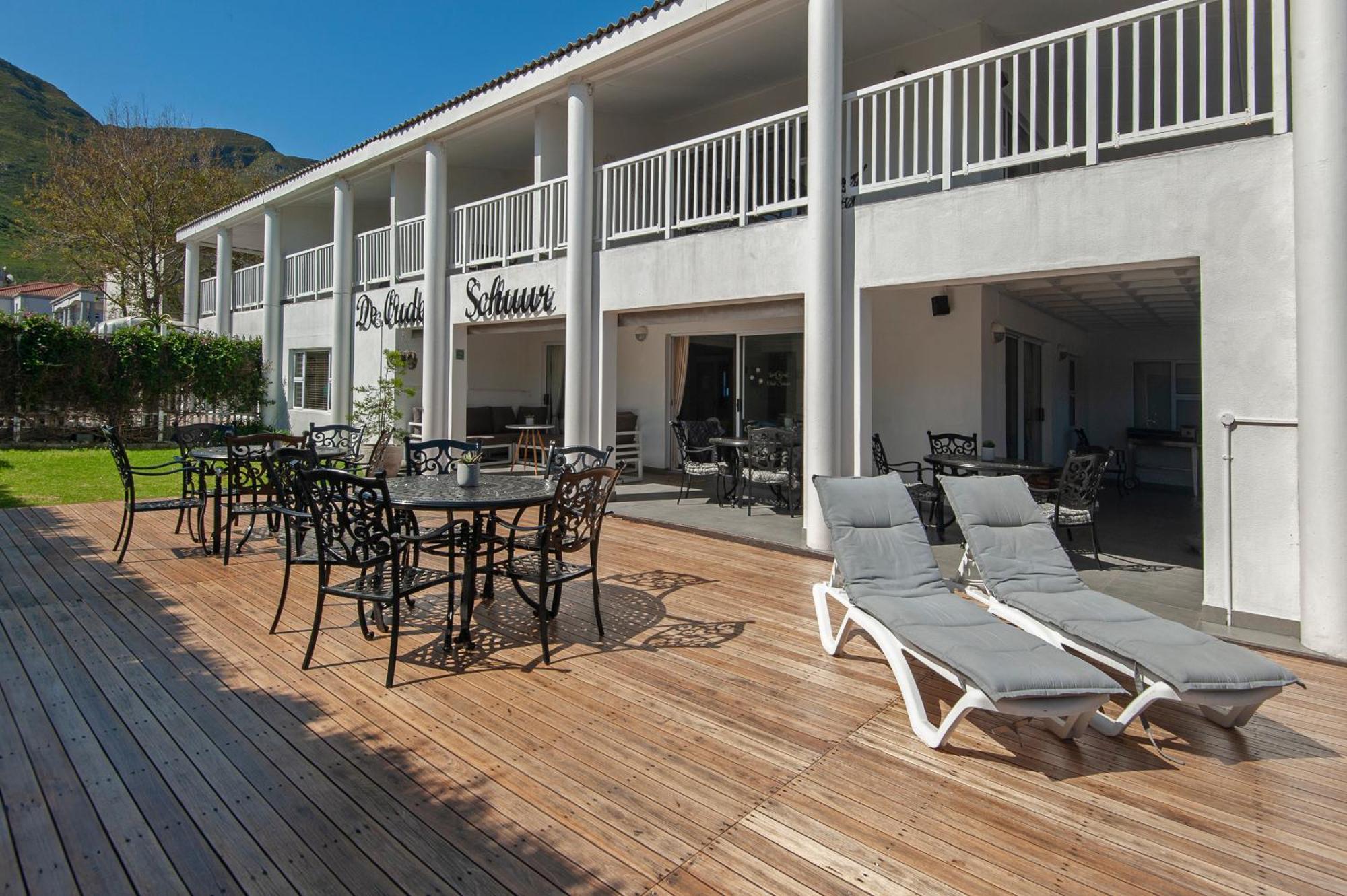 Oude Schuur Boutique Guesthouse Hermanus Bagian luar foto
