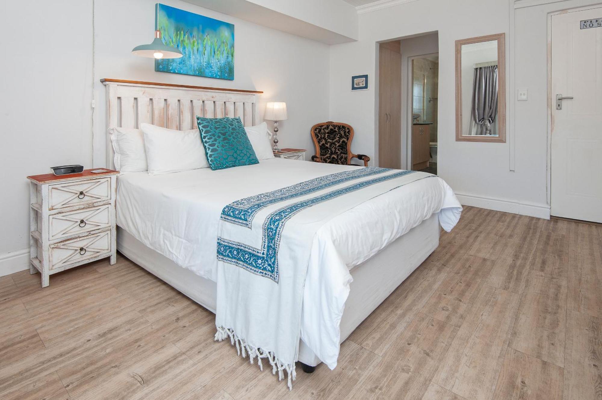 Oude Schuur Boutique Guesthouse Hermanus Bagian luar foto