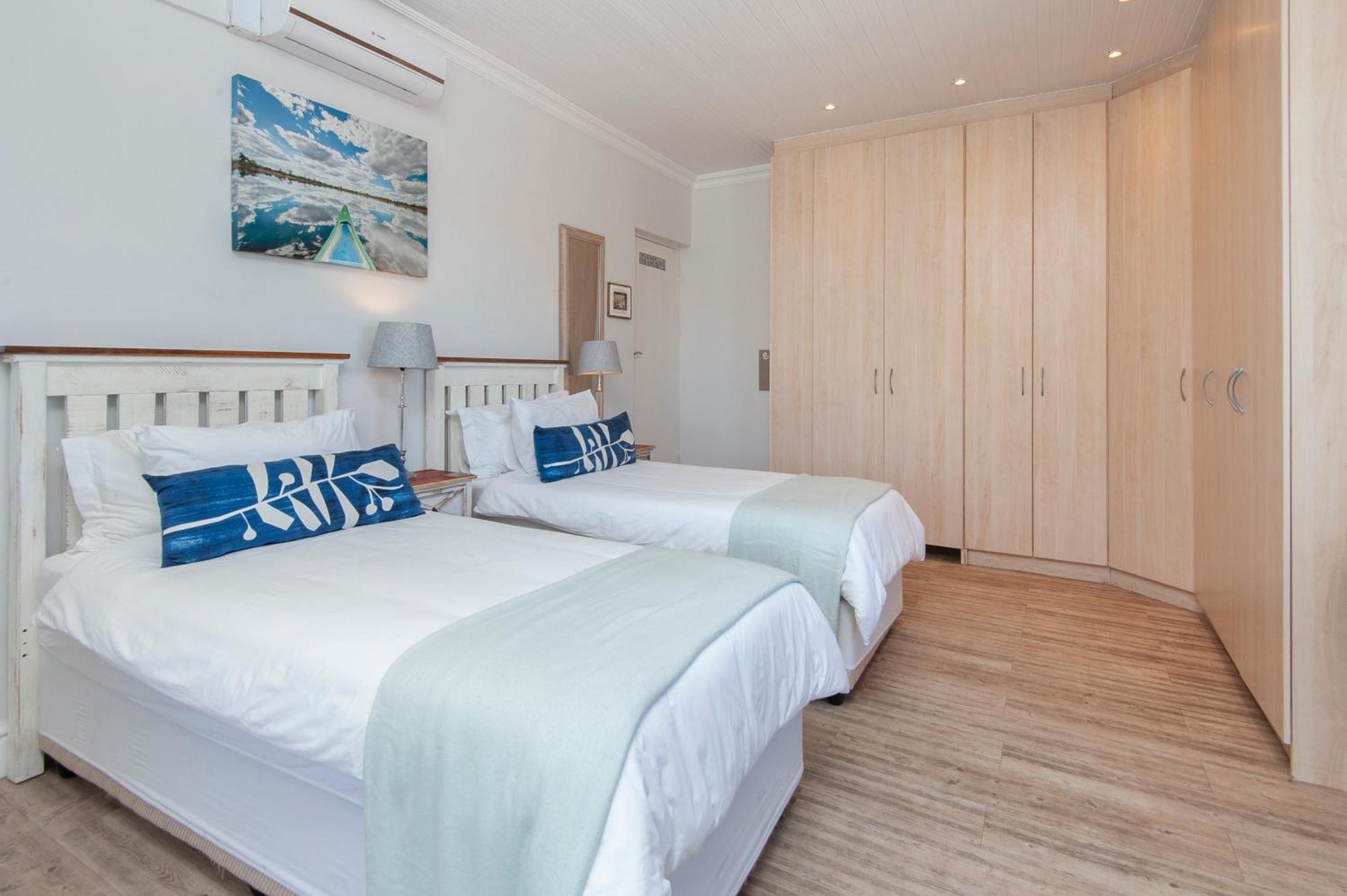 Oude Schuur Boutique Guesthouse Hermanus Bagian luar foto